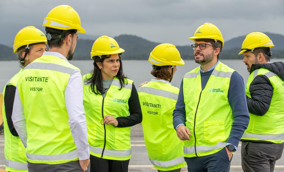 Aprovação de licitação do Canal de Acesso atrai investidores belgas ao Porto de Paranaguá