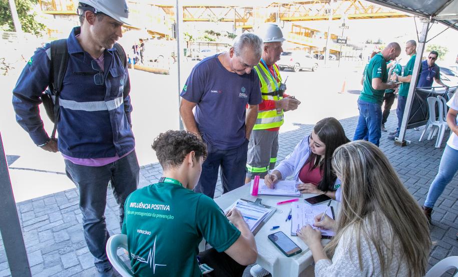 Abril Verde chega ao fim com cerca de 3 mil atendimentos no Porto de Paranaguá