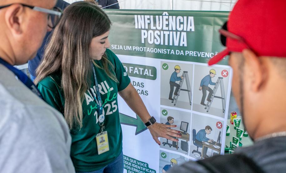 Abril Verde chega ao fim com cerca de 3 mil atendimentos no Porto de Paranaguá