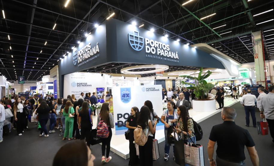 Tecnologia e 90 anos do Porto marcam stand da Portos do Paraná na Intermodal