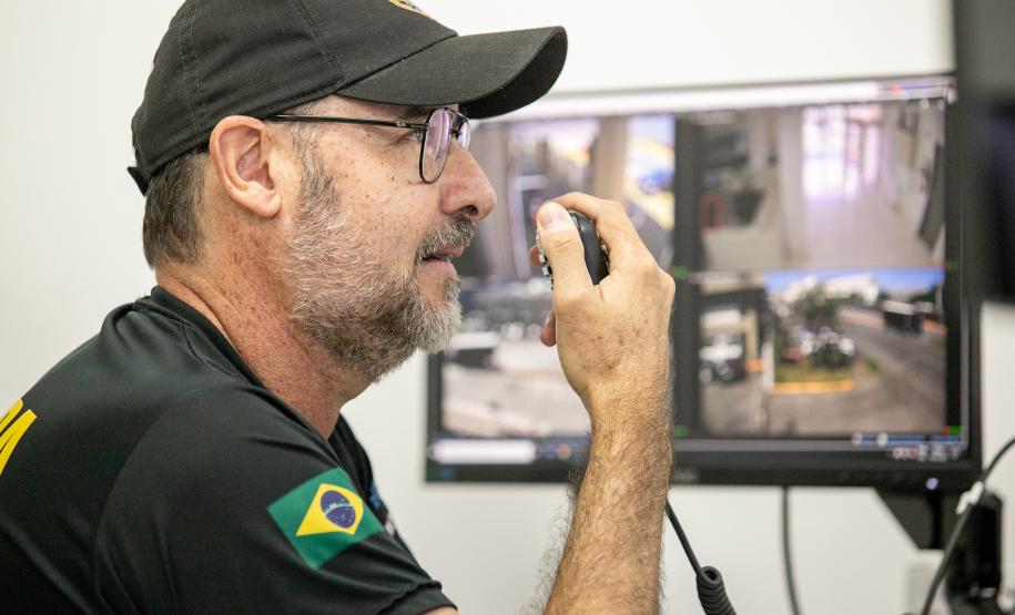 Guarda portuário é convidado para expor novamente no Carrousel du Louvre