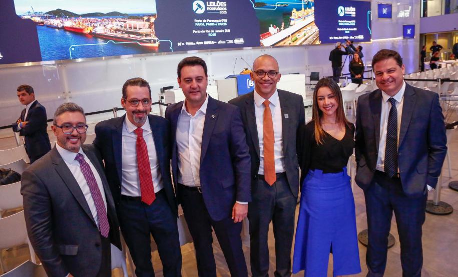 Leilões de áreas portuárias movimentam R$ 855 milhões em outorgas e garantem R$ 2,2 bilhões em investimentos no Paraná