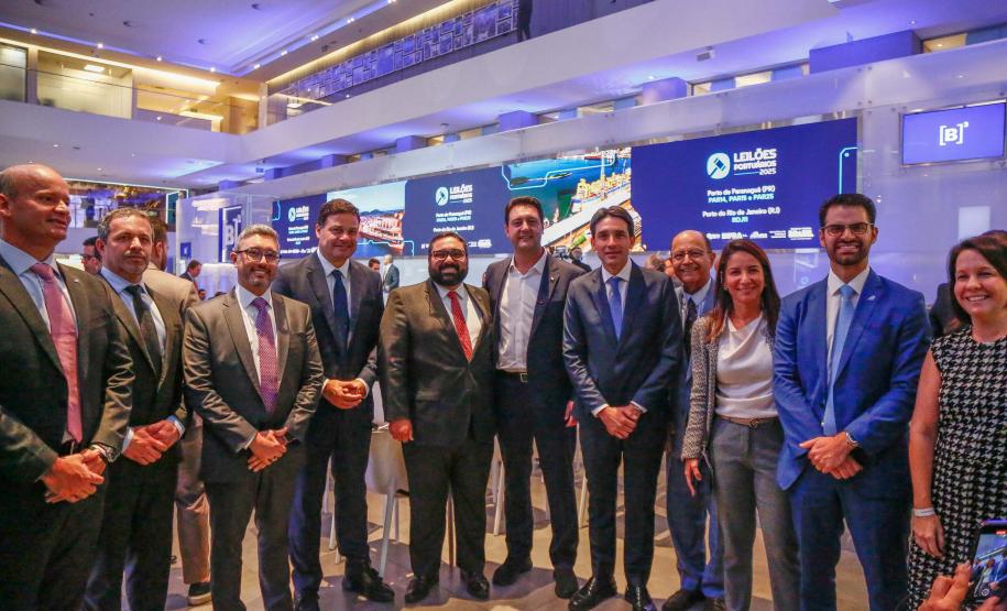 Leilões de áreas portuárias movimentam R$ 855 milhões em outorgas e garantem R$ 2,2 bilhões em investimentos no Paraná