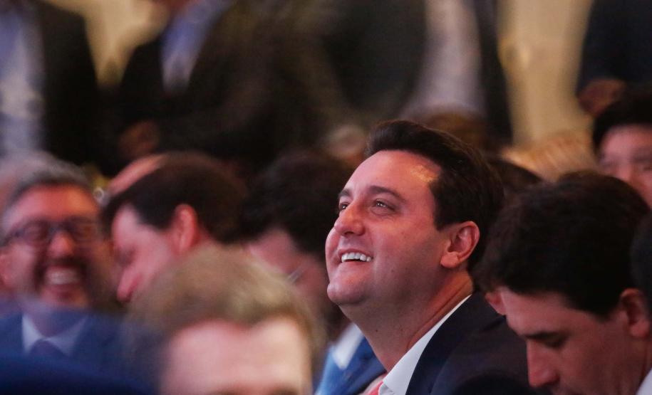 Leilões de áreas portuárias movimentam R$ 855 milhões em outorgas e garantem R$ 2,2 bilhões em investimentos no Paraná