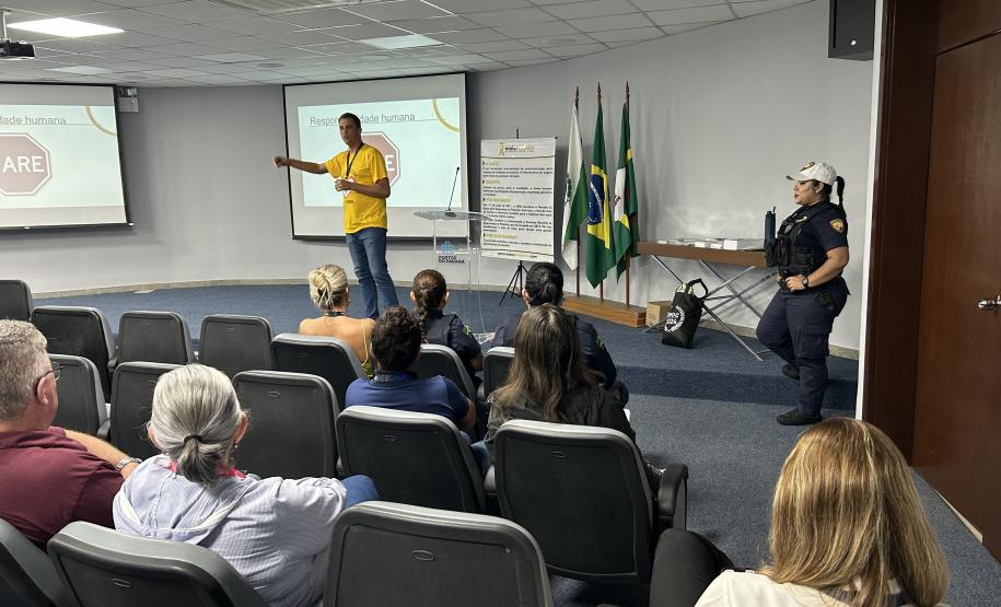 Trânsito seguro é tema de palestra na Portos do Paraná