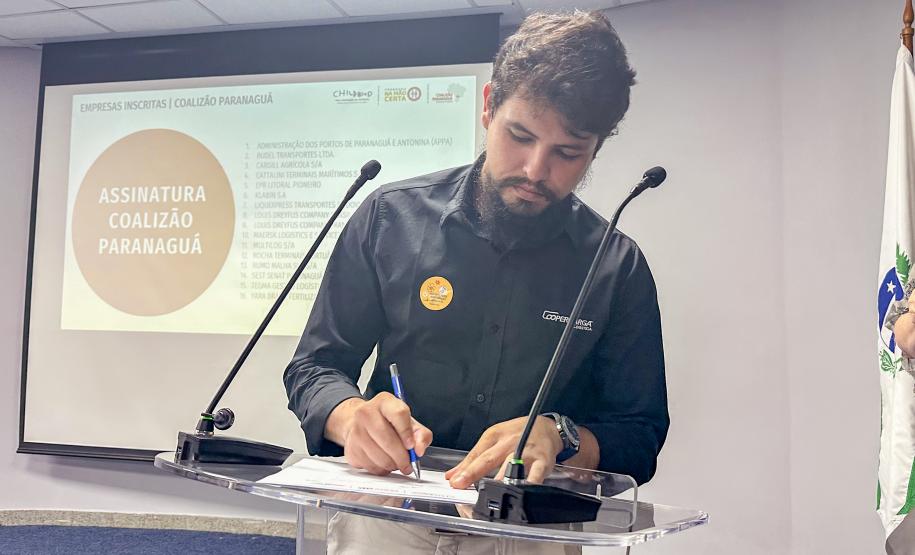 Portos do Paraná assume compromisso público contra exploração sexual infantil