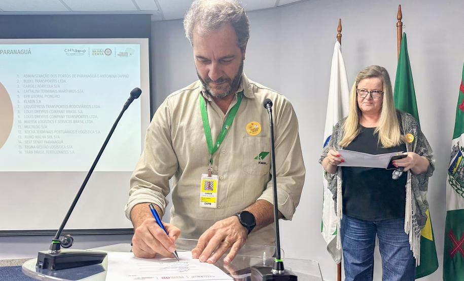 Portos do Paraná assume compromisso público contra exploração sexual infantil