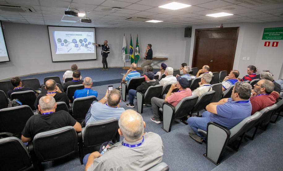 Produtores argentinos são apresentados aos portos do Paraná