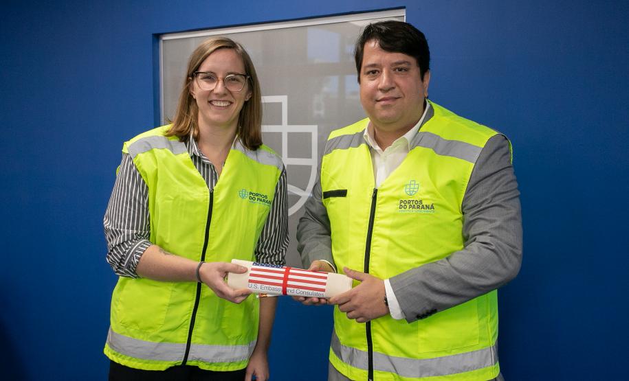 Vice-cônsul dos EUA em São Paulo visita o Porto de Paranaguá