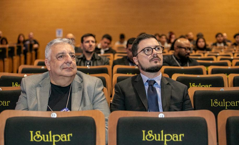 Portos do Paraná destaca eficiência e futuro logístico na abertura da Parcelog 2025