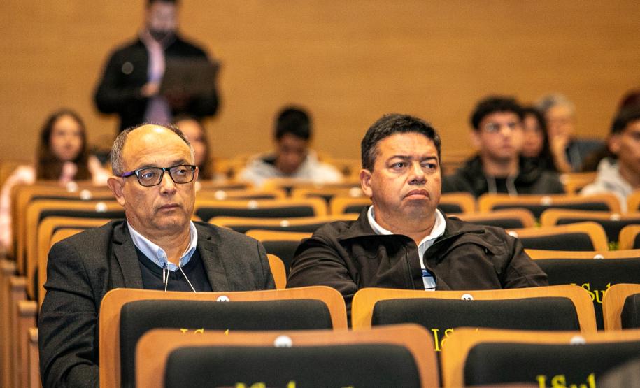 Portos do Paraná destaca eficiência e futuro logístico na abertura da Parcelog 2025