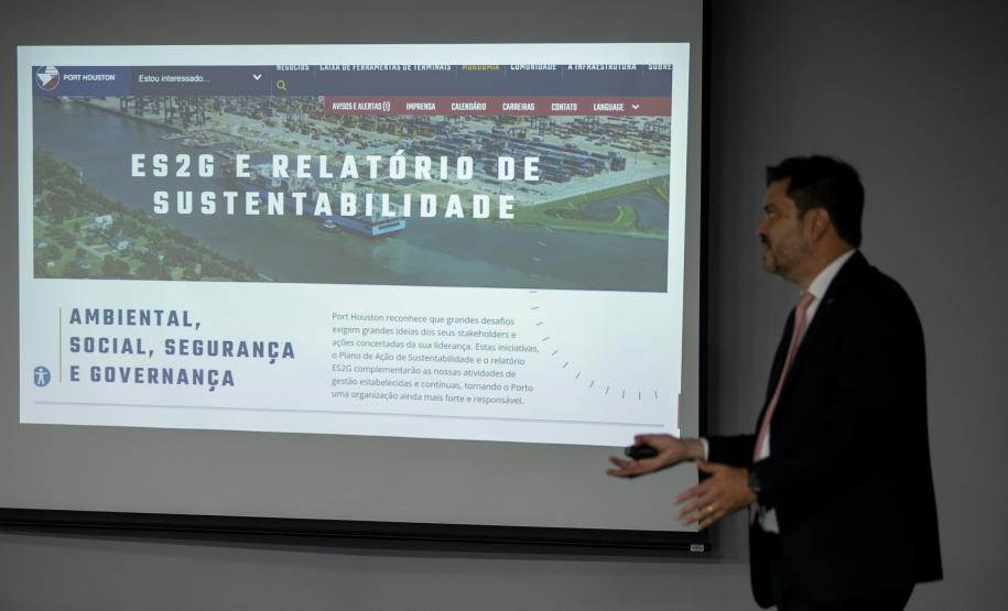 Integridade e gestão de riscos nas contratações são abordadas na Portos do Paraná