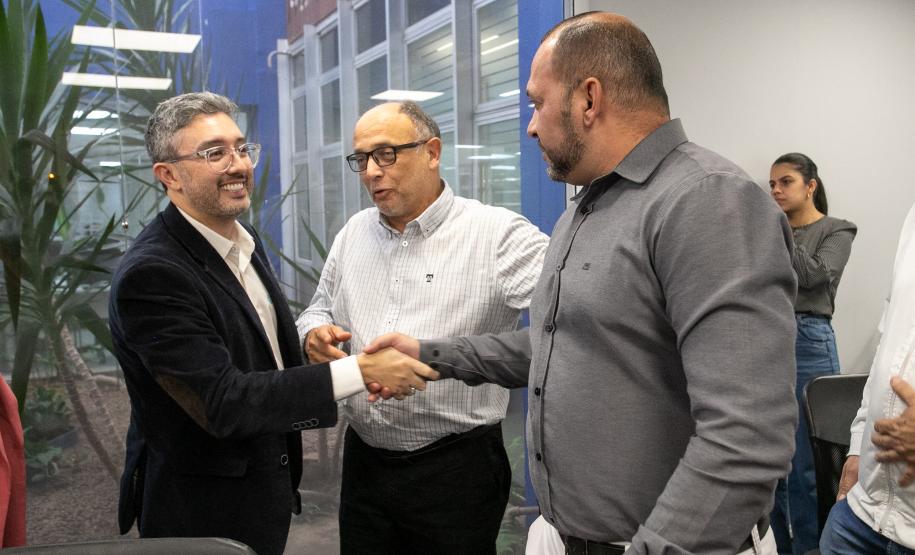 Vereadores de Paranaguá participam de reunião com presidência da Portos do Paraná