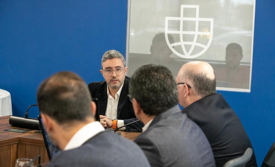 Vereadores de Paranaguá participam de reunião com presidência da Portos do Paraná