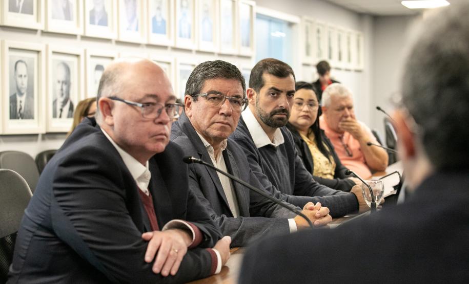 Vereadores de Paranaguá participam de reunião com presidência da Portos do Paraná