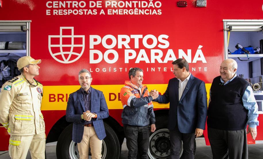 Portos paranaenses investem R$ 27 milhões em alta tecnologia para atendimento a emergências