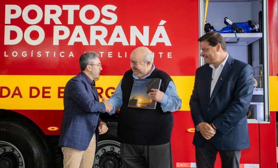 Portos paranaenses investem R$ 27 milhões em alta tecnologia para atendimento a emergências