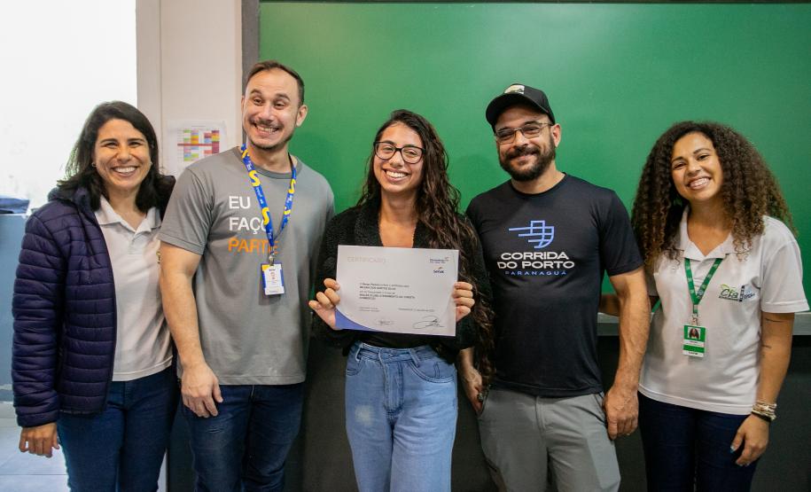 Portos do Paraná forma comerciantes em inglês na Ilha do Mel para reforçar receptivo turísticos