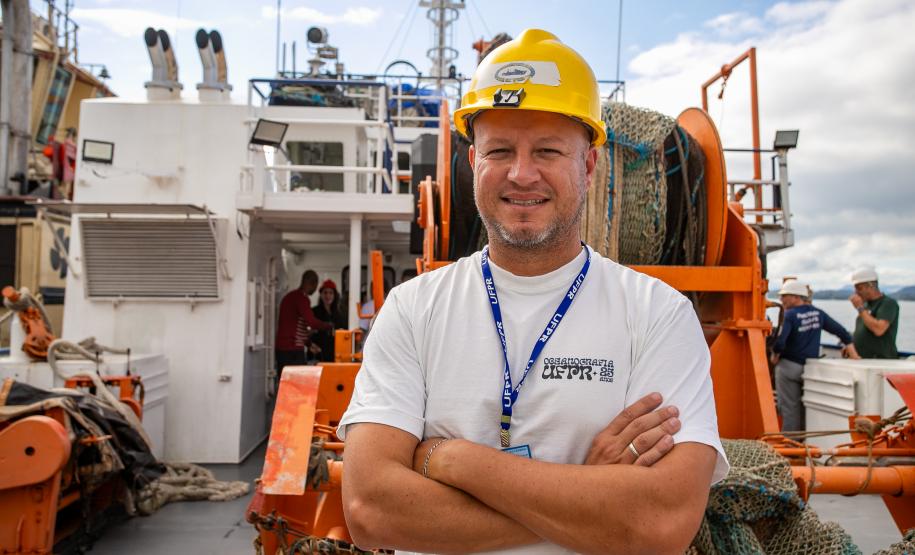 Navio-Escola atraca no Porto de Paranaguá e oferece experiência prática a universitários