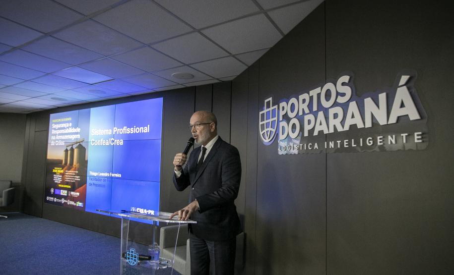 Porto de Paranaguá sedia seminário sobre segurança na armazenagem de grãos
