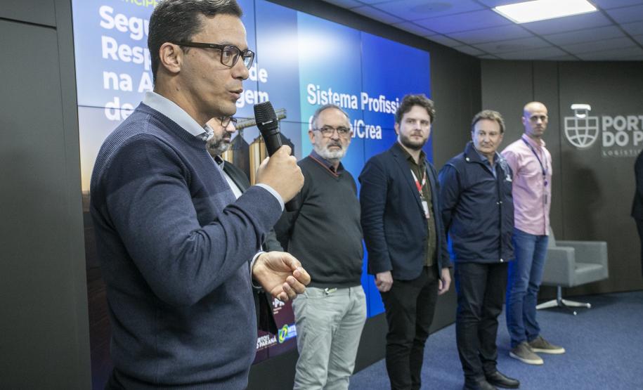 Porto de Paranaguá sedia seminário sobre segurança na armazenagem de grãos