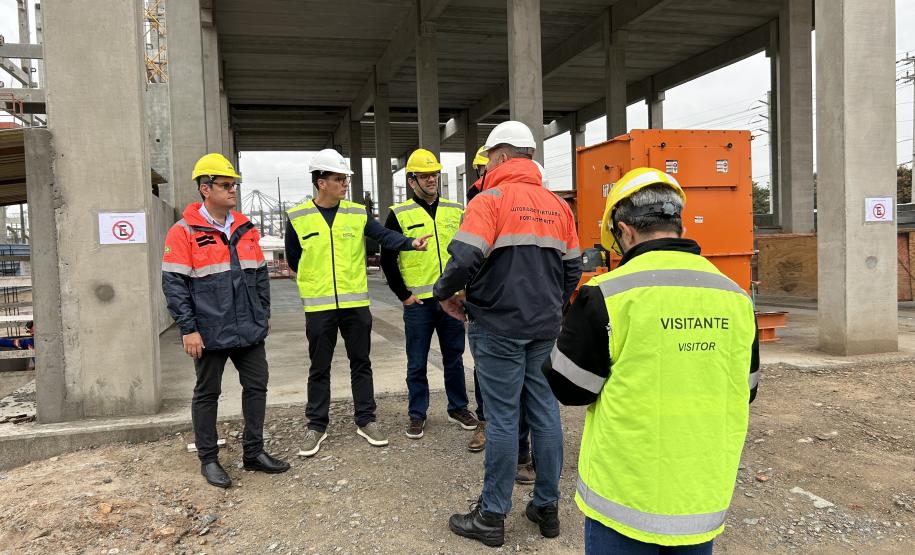 Engenharia pioneira do Moegão atrai autoridades portuárias brasileiras