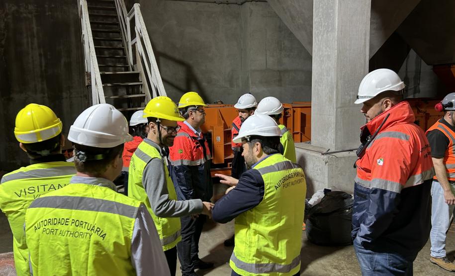 Engenharia pioneira do Moegão atrai autoridades portuárias brasileiras