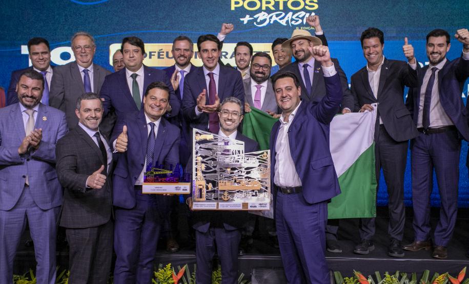 Portos do Paraná é hexacampeã do principal prêmio de gestão portuária do Brasil