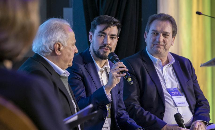 Portos do Paraná aponta inovação em concessão do canal de acesso durante debate sobre logística na Região Sul