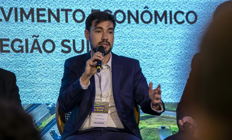 Portos do Paraná aponta inovação em concessão do canal de acesso durante debate sobre logística na Região Sul