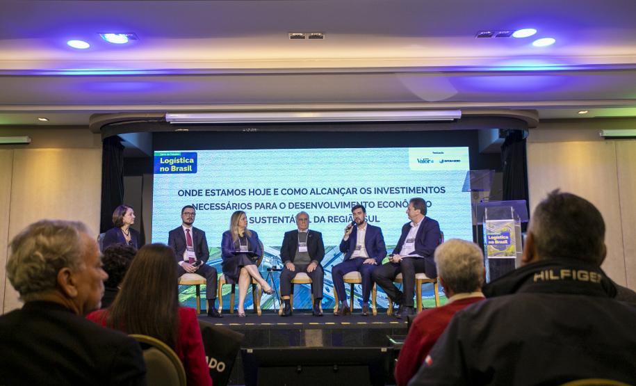 Portos do Paraná aponta inovação em concessão do canal de acesso durante debate sobre logística na Região Sul