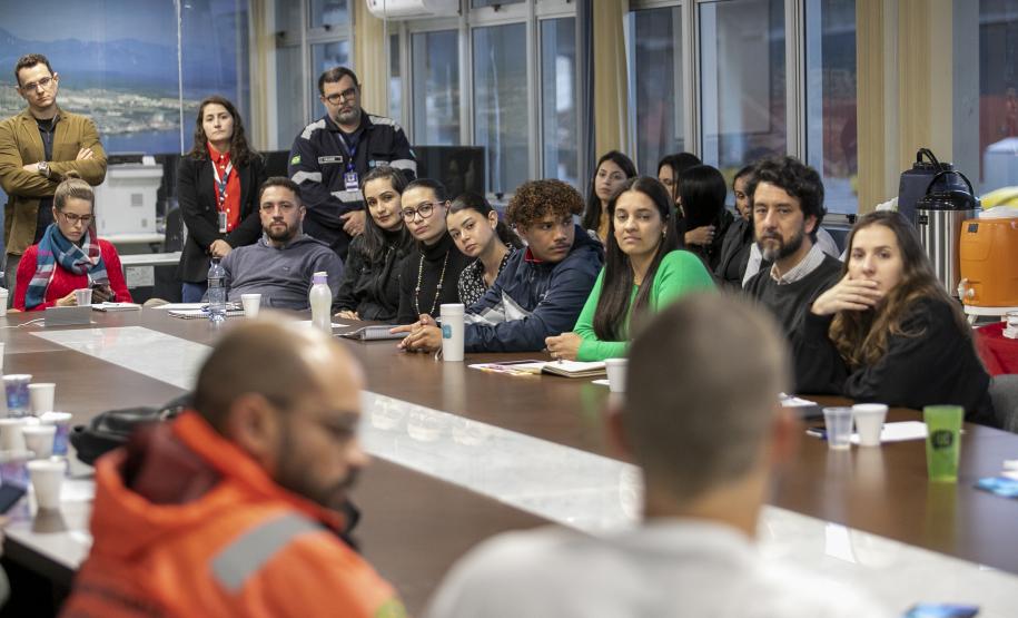 Portos do Paraná incentiva negócios com impacto socioambiental positivo