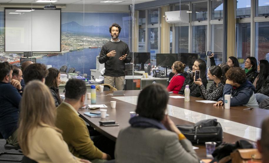 Portos do Paraná incentiva negócios com impacto socioambiental positivo