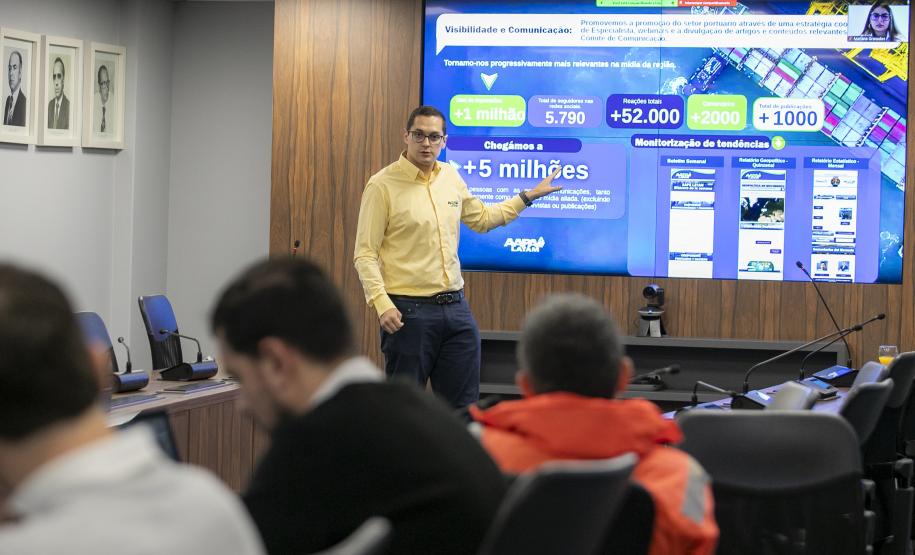 Portos do Paraná e AAPA Latam promovem encontro presencial para ampliar parcerias