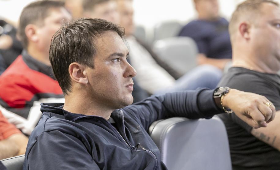 Produtores rurais de Pato Bragado visitam o Porto de Paranaguá