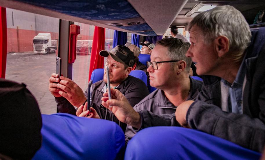 Produtores rurais de Pato Bragado visitam o Porto de Paranaguá