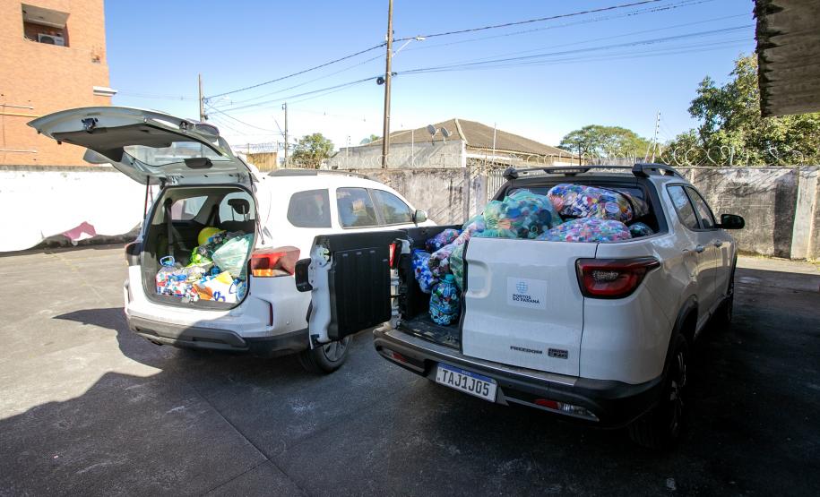 Portos do Paraná entrega nova remessa de tampinhas ao Lar Perseverança