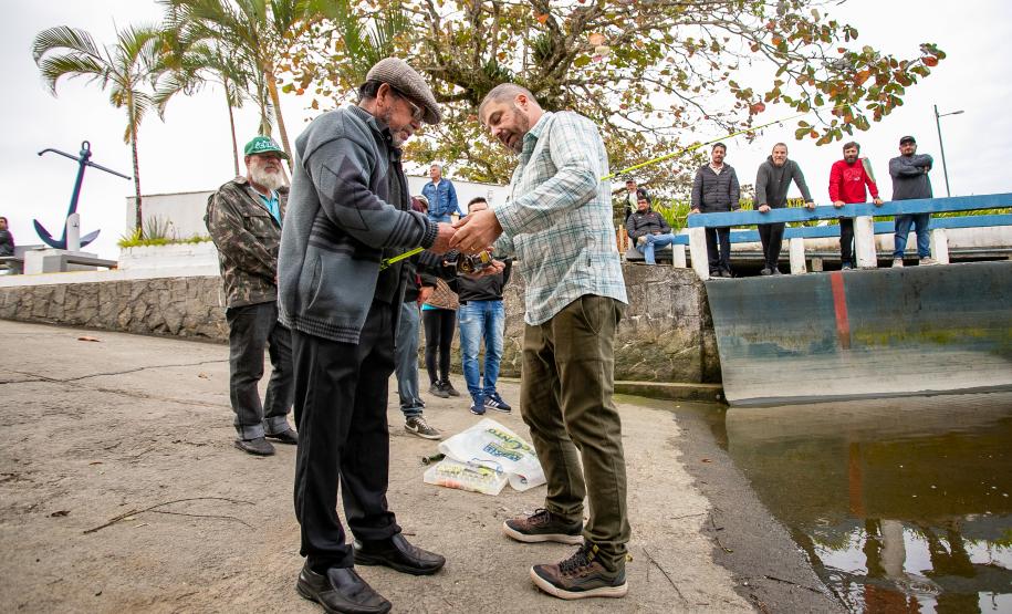 Curso sobre Pesca Esportiva da Portos do Paraná impulsiona o turismo no litoral