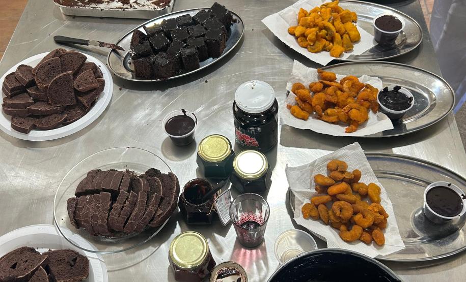 Portos do Paraná promove oficina gastronômica com açaí juçara na Ilha do Amparo