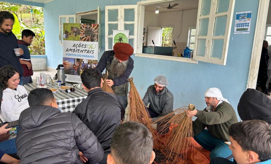 Portos do Paraná promove oficina gastronômica com açaí juçara na Ilha do Amparo