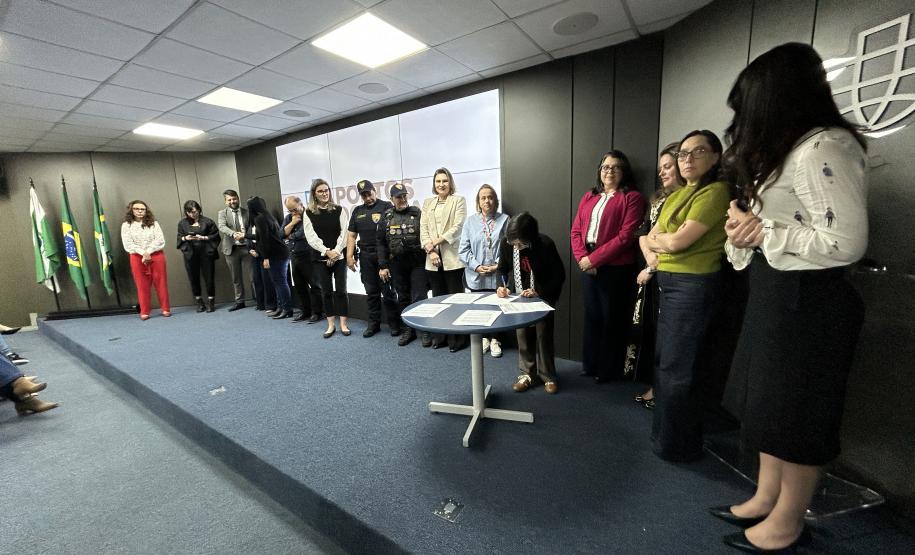Portos do Paraná apoia ações de prevenção e enfrentamento à violência contra a mulher