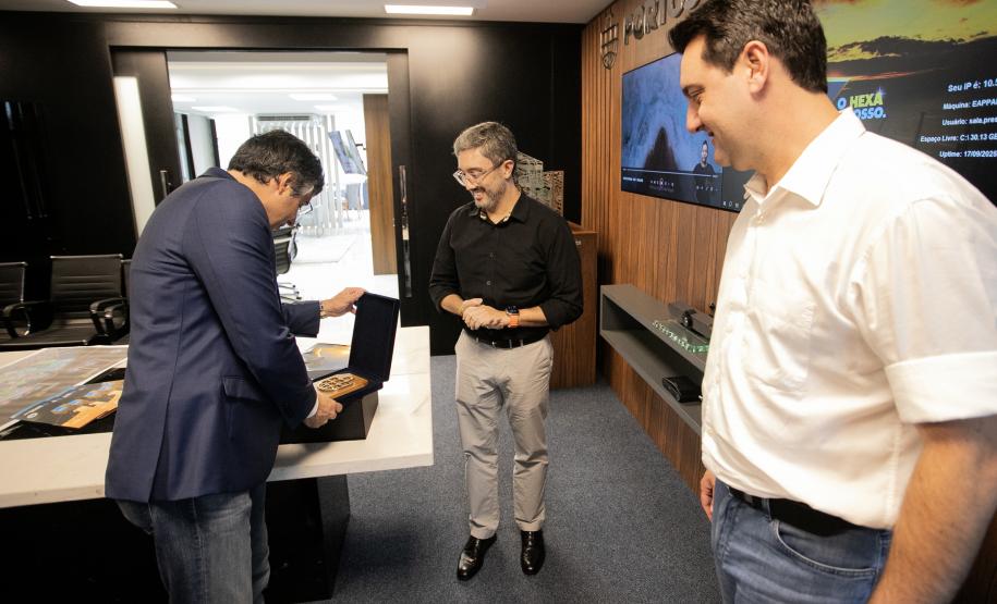 Governo assina contrato do PAR14 e empresa investirá R$ 1,2 bilhão no Porto de Paranaguá