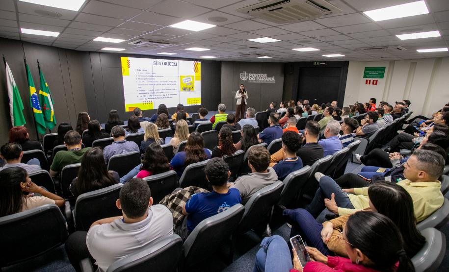 Setembro Amarelo na Portos do Paraná mostra como detectar sinais de alerta entre colegas de trabalho