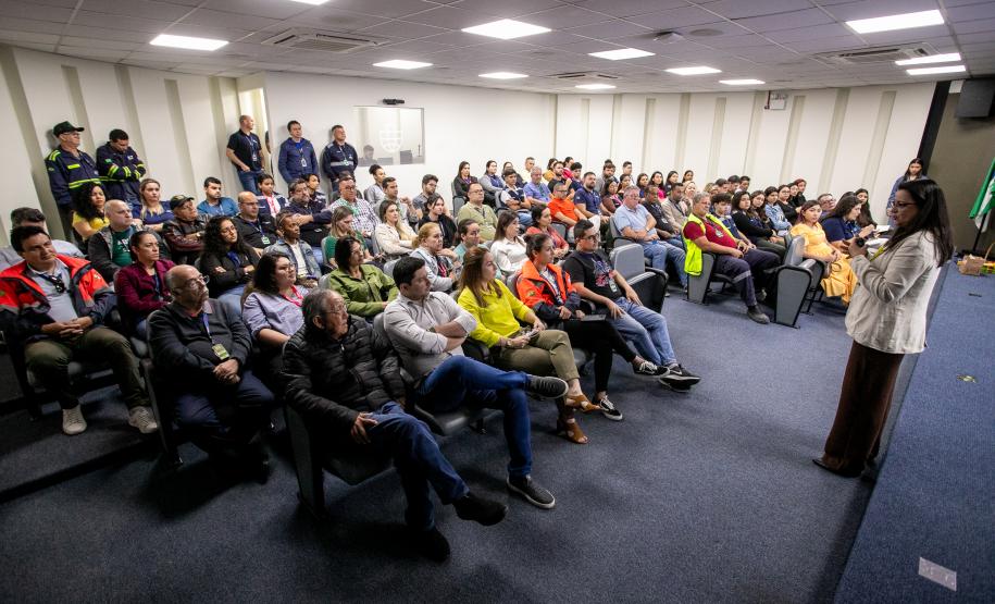 Setembro Amarelo na Portos do Paraná mostra como detectar sinais de alerta entre colegas de trabalho