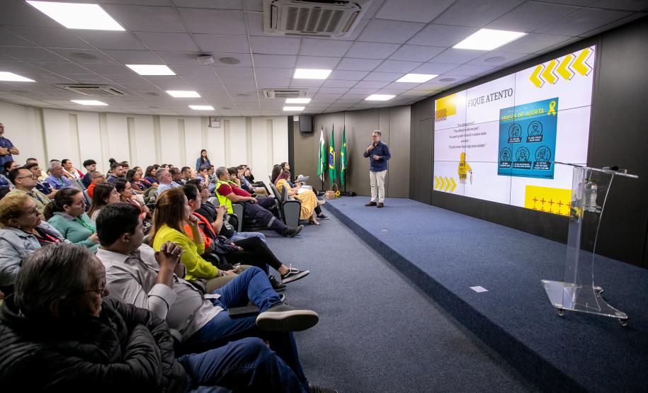 Setembro Amarelo na Portos do Paraná mostra como detectar sinais de alerta entre colegas de trabalho