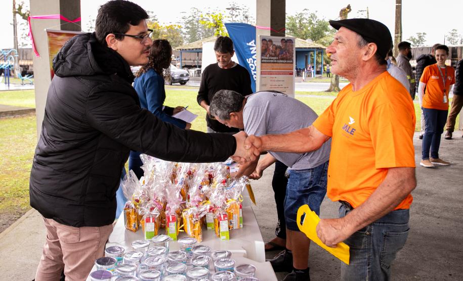 Dia nacional do caminhoneiro é comemorado no Pátio de Triagem da Portos do Paraná