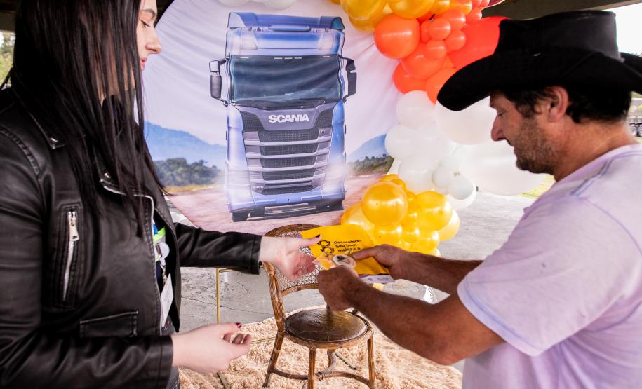 Dia nacional do caminhoneiro é comemorado no Pátio de Triagem da Portos do Paraná