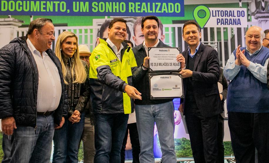 Governo vai pavimentar em concreto 15 ruas próximas ao Porto de Paranaguá