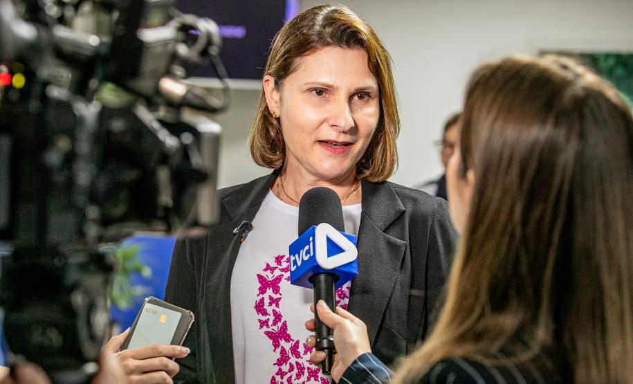 Porto de Paranaguá celebra 90 anos com exposição fotográfica dos colaboradores