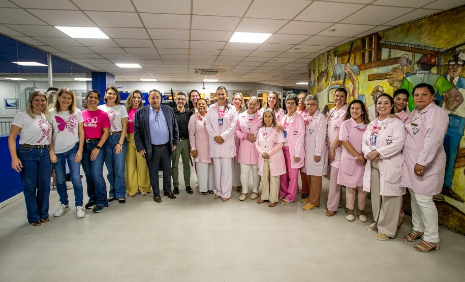 Porto de Paranaguá celebra 90 anos com exposição fotográfica dos colaboradores